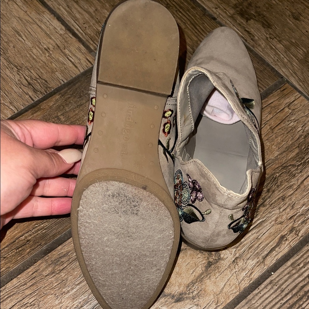 Embroidered Floral Ankle Boots 9 1/2 - Picture 4 of 9